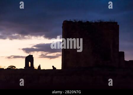 Carmona, Spanien. Der Alcazar del Rey Don Pedro (Festung des Königs Sankt Peter), ein Schloss in dieser Stadt in Andalucia in der Provinz Sevilla Stockfoto