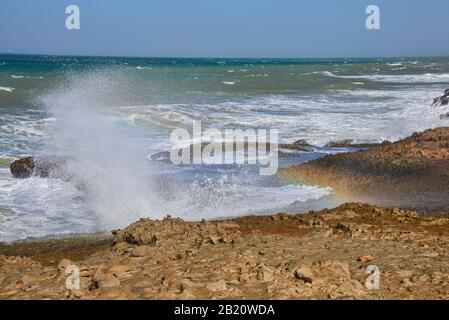 Karibische Ansichten von Cerro Pilón de Azúcar, Cabo de la Vela, Halbinsel Guajira, Kolumbien Stockfoto