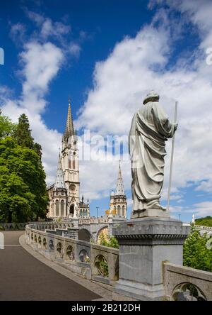 Heiligtum, Rosenkranka und Basilika der Unbefleckten Empfängnis, Lourdes, Hautes Pyrenäen, Frankreich Stockfoto