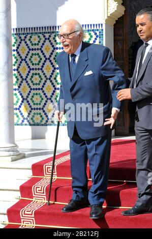 Karthago, Tunis. Februar 2020. Fouad Mebazaa ehemaliger staatspräsident aus dem Palast in Carthage dar Dhiafa am Ende der Zeremonie der Macht. Machtübertragung zwischen Elyes Fakhfakh und Youssef Chahed am dar Eddyafa in Carthage, Während einer feierlichen Zeremonie in Anwesenheit von Mitgliedern der scheidenden und zurückkehrenden Regierung. Kredit: Choabri Mahjoub/ZUMA Wire/Alamy Live News Stockfoto