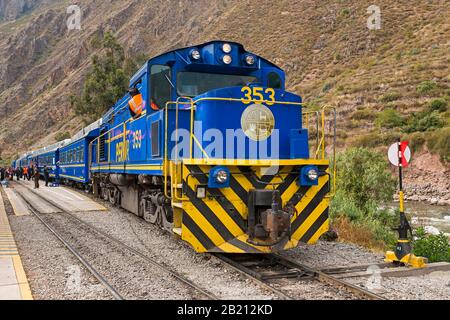 Perurail, peruanische Südbahn, Ferrocarril del Sur, auf dem Weg von Cusco nach Machupicchu, Peru Stockfoto