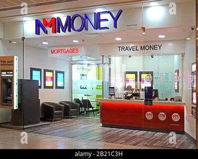 Shop Front & Sign for NM Money Business Dealing in Travel Money & Hypotheken Teil von NoteMachine Group ATM & Eurocheque Intu Lakeside Essex England UK Stockfoto