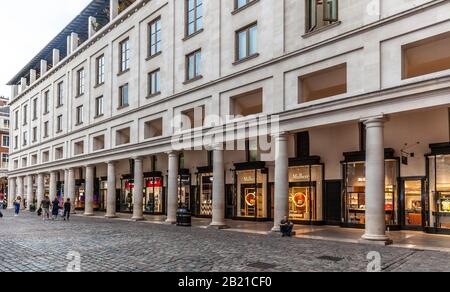 Frontfassade des Royal Opera House Arcade, Covent Garden, London, England, Großbritannien. Stockfoto