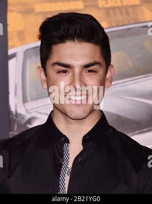 Westwood, CA - 27. FEBRUAR: Diego Tinoco besucht die Premiere von Netflix's "Spenser Confidential" im Regency Village Theatre am 27. Februar 2020 in Westwood, Kalifornien. Stockfoto