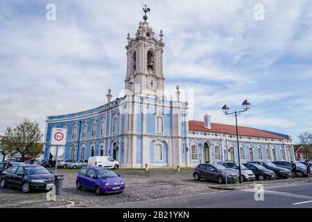 Der Palast von Queluz ist ein Palast aus dem 18. Jahrhundert in Queluz, einer Stadt der Gemeinde Sintra, im portugiesischen Lissabon Stockfoto