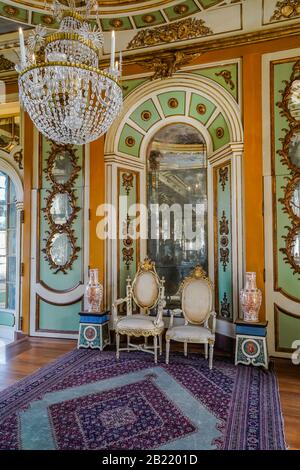 Das Botschafterzimmer im Palast von Queluz, einem Palast aus dem 18. Jahrhundert in Queluz bei Lissabon. Es war Architekt von Mateus Vicente de O Stockfoto