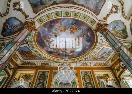 Das Botschafterzimmer im Palast von Queluz, einem Palast aus dem 18. Jahrhundert in Queluz bei Lissabon. Es war Architekt von Mateus Vicente de O Stockfoto