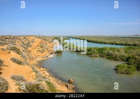 Die Wüste, die Mangrovensümpfe und die Karibik, Punta Gallinas, die Nordspitze Südamerikas, Guajira, Kolumbien Stockfoto