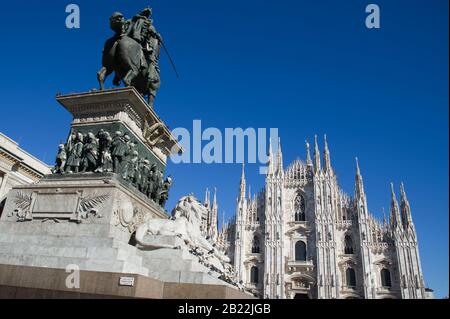 Mailand Italien, 28. Februar 2020: Duomo-Platz, Statue von Garibaldi zu Pferd Stockfoto