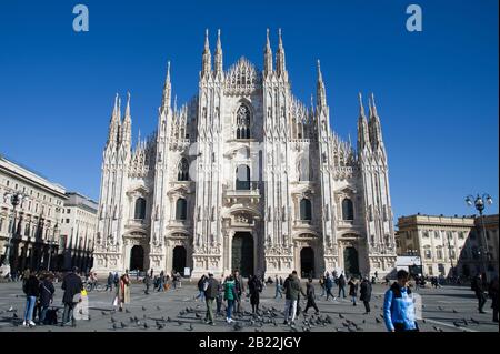 Mailand Italien, 28. Februar 2020: Duomo-Platz ohne Touristen während der Infektion durch Corona-Virus Stockfoto