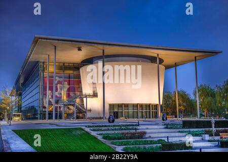 Konzernforum, VW Autostadt, Wolfsburg, Niedersachsen, Deutschland Stockfoto