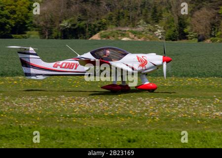 MCR-01 ULC Bambi G-CDBY Stockfoto