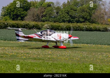 MCR-01 ULC Bambi G-CDBY Stockfoto