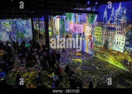 DAS ATELIER DES LUMIERES, PARIS ERSTES DIGITALES KUNSTZENTRUM Stockfoto