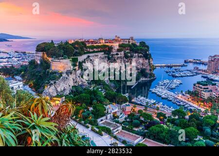 Monaco. Panoramablick auf den Palast des Prinzen und die Altstadt von Monte Carlo. Stockfoto