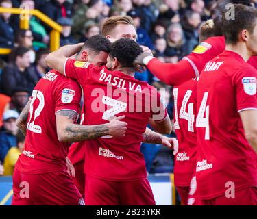 London, Großbritannien. Februar 2020. Bristol CityÕs Pedro Pereira feiert, nachdem er gegen Millwall punktete. Credit: Claire Jeffrey/One Up Top/Alamy Live News Stockfoto