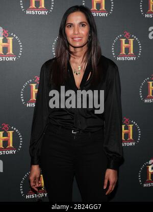 New York, NY, USA. Februar 2020. Carnegie Hall, New York, USA. Februar 2020. Carnegie Hall, New York, USA. Februar 2020. Padma Lakshmi war Teilnehmer einer E Networks HISTORYTalks Travelling Speaker Series, Carnegie Hall, New York, NY 29. Februar 2020. Credit: CJ Rivera/Everett Collection/Alamy Live News Stockfoto
