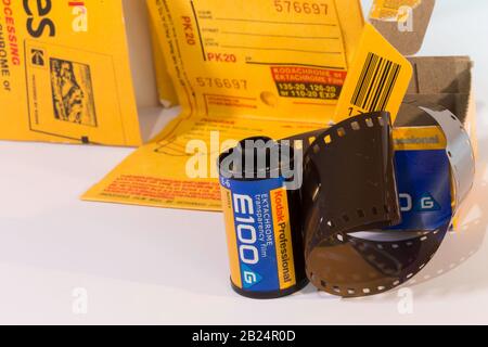 Analoger Kodak Film and Mailer, USA Stockfoto