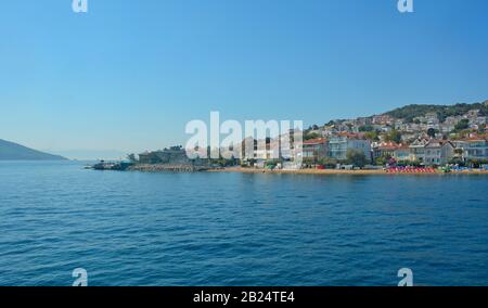 Kinaliada, eine der Prinzeninseln, auch Adalar genannt, im Marmarameer vor der Küste von Istanbul Stockfoto