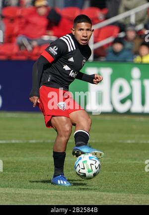 Washington, DC, USA. Februar 2020. Edison Flores (#10) von DC Vereinigte sich in seinem ersten Spiel mit DC im Audi Field in Washington, DC. Rich Riggins/CSM/Alamy Live News Stockfoto