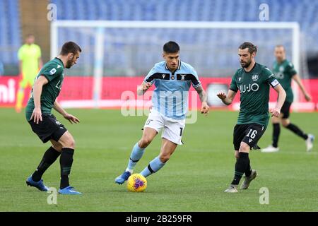 Rom, Italien. Februar 2020. Joaquin Correa (Lazio) im Einsatz beim Serie-A-Spiel zwischen SS Lazio und Bologna BFC im Stadio Olimpico am 29. Februar 2020 in Rom, Italien. (Foto von Giuseppe Fama/Pacific Press/Sipa USA) Credit: SIPA USA/Alamy Live News Stockfoto