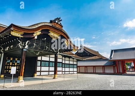 Kyoto, Japan, Asien - 3. September 2019: Carriage Porch des kaiserlichen Palastes Stockfoto