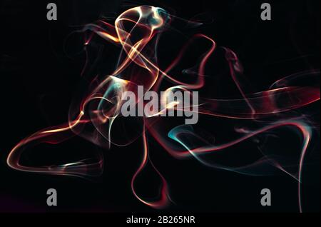 Bunte Rauchformen, dynamisches abstraktes Designbild Stockfoto