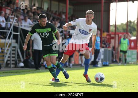 Will Wright von Dagenham und Redbridge und Liam Noble von Hartlepool United während Dagenham & Redbridge vs. Hartlepool United, Vanarama National League F Stockfoto