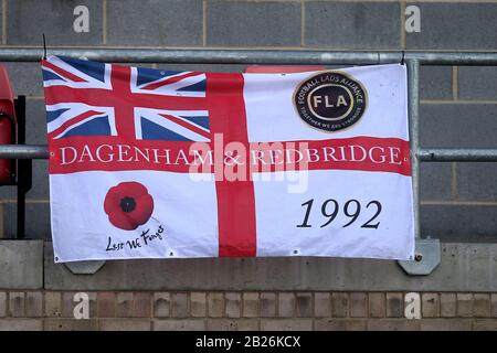 Dagenham-Flagge während Dagenham & Redbridge vs Chesterfield, Vanarama National League Football im Chigwell Construction Stadium am 15. September Stockfoto