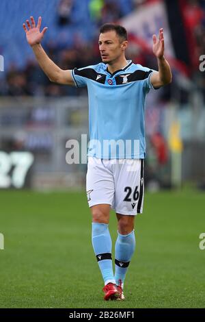 Rom, Italien. Februar 2020. Stefan Radu von Lazio reagiert während des italienischen Champions-Serie-A-Fußballspiels zwischen ss Lazio und Bologna FC am 29. Februar 2020 im Stadio Olimpico in Rom, Italien - Foto Federico Proietti/ESPA-Images Credit: European Sports Photographic Agency/Alamy Live News Stockfoto