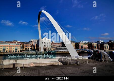 Gateshead Millennium bridge Stockfoto