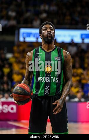 San Cristobal Della Laguna, Spanien. Februar 2020. Tony Wroten, #3 von Joventut Badalona im Einsatz während der ACB Liga Endesa Regulären Saison Runde 22 zwischen Iberostar Tenera und Joventut Badalona bei Pabellón Santiago Martín, San Cristobal de La Laguna - Tenera. (Endstand; Iberostar Tenera - Joventut Badalona 96-90) (Foto von Davide Di Lalla/Pacific Press/Sipa USA) Credit: SIPA USA/Alamy Live News Stockfoto