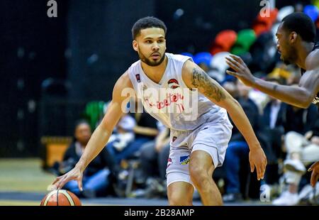 London, Großbritannien. März 2020. Jordan Spencer mit dem Ball beim BBL-Championat zwischen London Lions und Leicester Riders in der Copper Box Arena, London, Großbritannien am 1. März 2020. Foto von Phil Hutchinson. Nur redaktionelle Nutzung, Lizenz für kommerzielle Nutzung erforderlich. Keine Verwendung bei Wetten, Spielen oder einer einzelnen Club-/Liga-/Spielerpublikationen. Kredit: UK Sports Pics Ltd/Alamy Live News Stockfoto