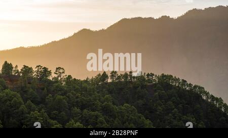 Mirador de la Cumbrecita, Caldera de Taburiente, Abendatmosphäre, La Palma, Kanarische Inseln, Kanarische Inseln, Spanien Stockfoto