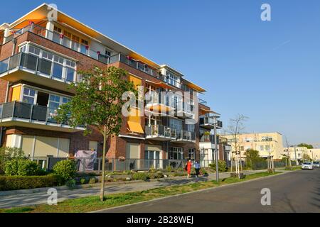 Wohnhaus, Havelschanze, Wasserstadt Spandau Hakenfelde, Spandau, Berlin, Deutschland Stockfoto