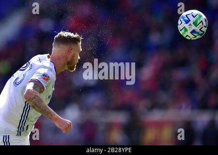 Harrison, New Jersey, USA. März 2020. FC Cincinnati Defender MAIKEL VAN DER WERFF (23) in der Red Bull Arena in Harrison New Jersey New York besiegt Cincinnati 3 zu 2 Credit: Brooks Von Arx/ZUMA Wire/Alamy Live News Stockfoto