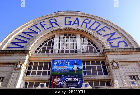 Außenansicht des Winter Gardens Blackpool, einem Unterhaltungskomplex in Blackpool, Lancashire, England, mit Theater und Ballsaal Stockfoto