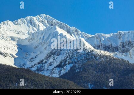 Holland Peak im Schwan Range im Winter in der Nähe von condon, montana Stockfoto