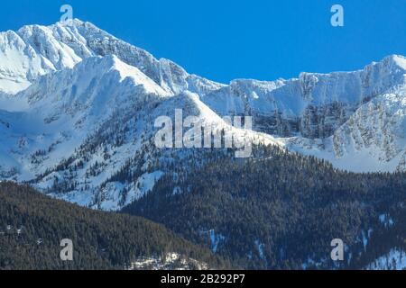 Holland Peak im Schwan Range im Winter in der Nähe von condon, montana Stockfoto