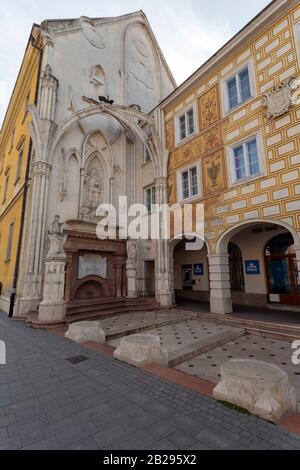 Szekesfehervar, Ungarn - 02 29 2020: Matthias Corvinus Memorial in Szekesfehervar, Ungarn. Stockfoto