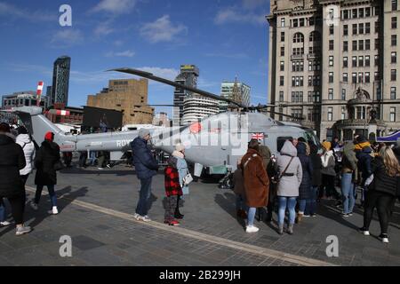 Days Veranstaltungen in Liverpool für den Flugzeugträger The Prince of Wales Stockfoto