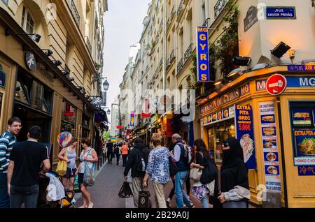 Schöne Straßen irgendwo in Paris Frankreich Stockfoto