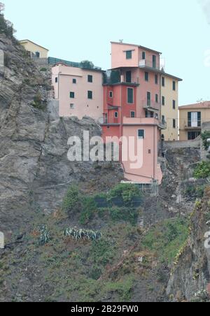 HE Cinque Terre ist ein Küstengebiet innerhalb Liguriens im Nordwesten Italiens. Es liegt im Westen von La Spezia und umfasst fünf Dörfer: Monterosso Stockfoto