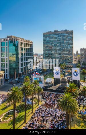 Montevideaner, URUGUAY, MÄRZ - 2020 - Luftbild des Feiergesetzes Annahme von Lacalle Pou Herrera als neuem präsidenten der uruguayischen republik Stockfoto