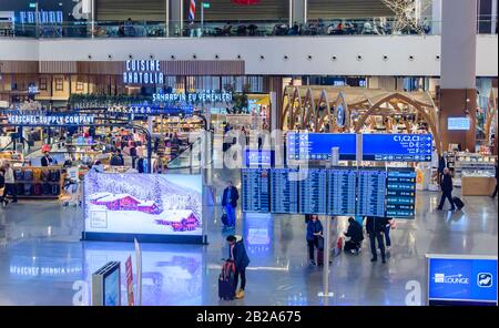 Duty Free Bereich des Istanbul International Airport, Istanbul, Türkei Stockfoto
