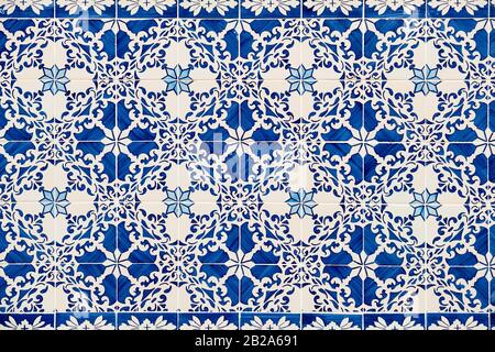 Vintage portugiesischen azulejo keramische Kacheln in Lissabon. Portugal Stockfoto