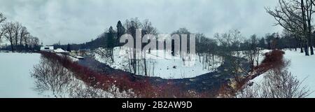 Keila-Wasserfall im Winter, Estland Stockfoto