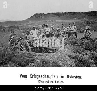 Während des Russisch-Japanischen Krieges in Ostasien: Eine verschüttete Kanone. Stockfoto