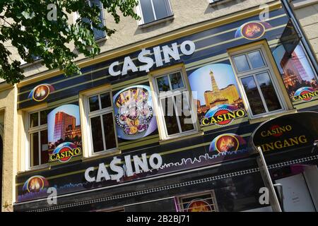 Spielcasino, Gneisenaustrasse, Kreuzberg, Berlin, Deutschland Stockfoto