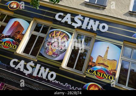 Spielcasino, Gneisenaustrasse, Kreuzberg, Berlin, Deutschland Stockfoto